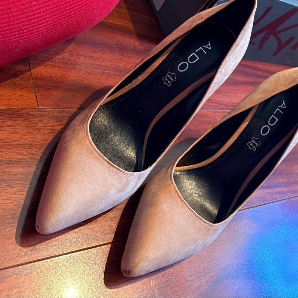 Aldo Women's Pointed Toe High Heel Pumps - Tan - Picture 8 of 8